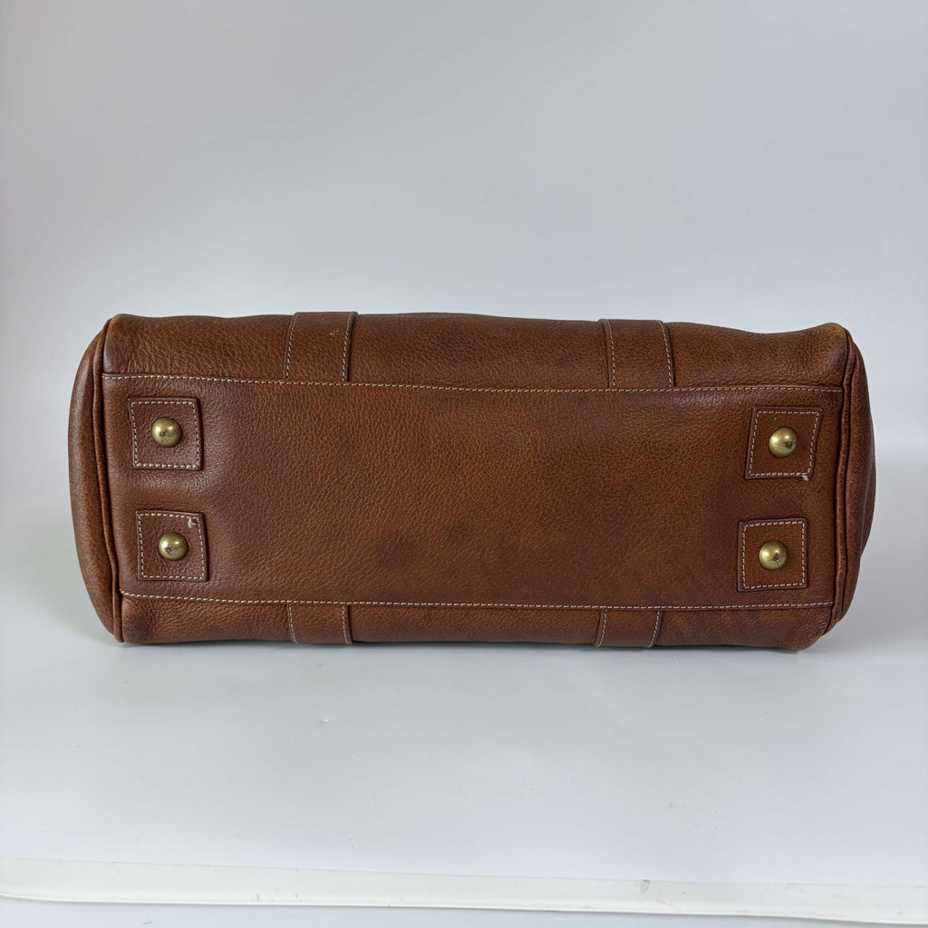 Mulberry Bayswater brown leather bag bottom view