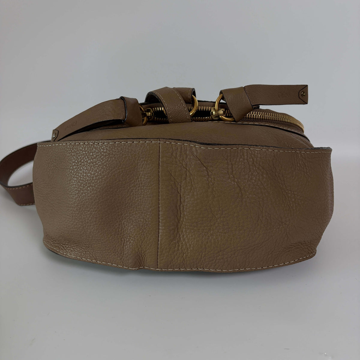 Chloé Marcie Medium Crossbody Bag Nut brown leather bottom view