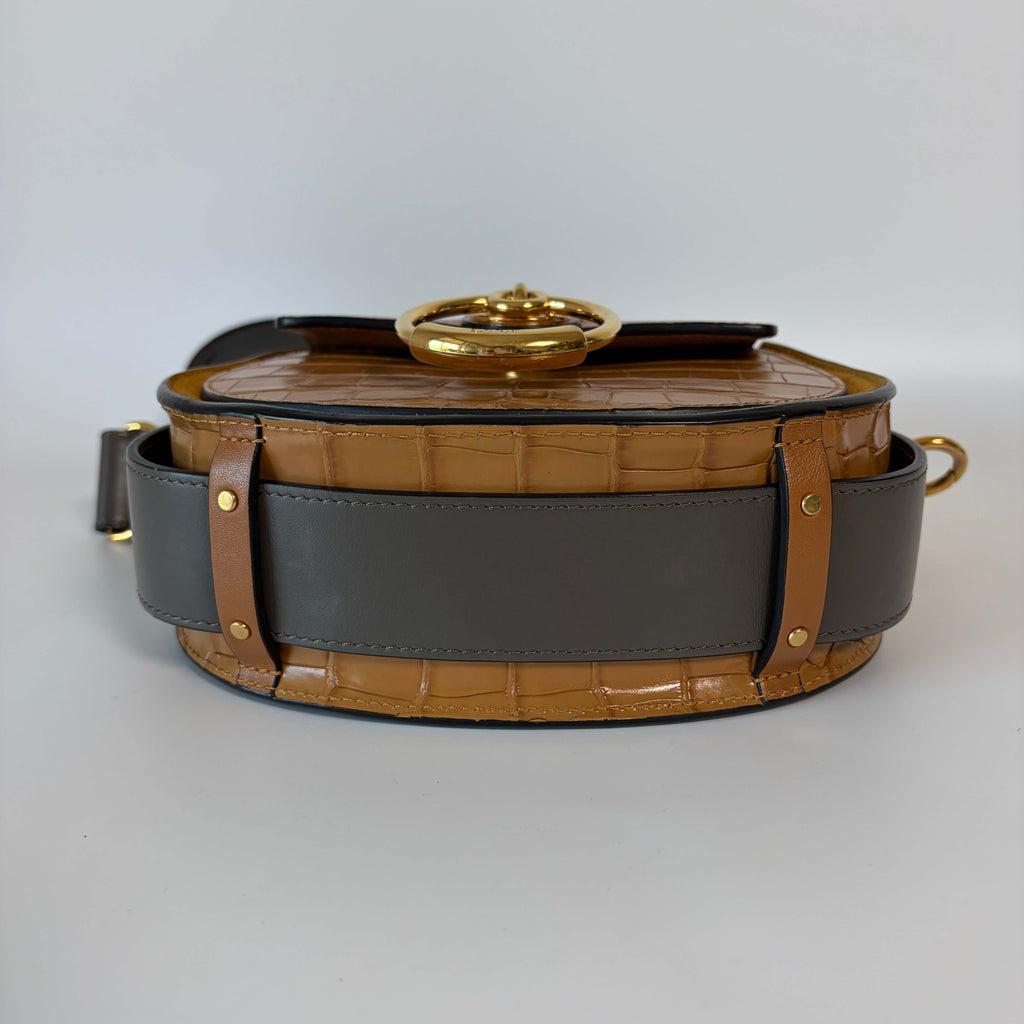 Chloé Tess Small Crossbody Bag gray leather bottom view