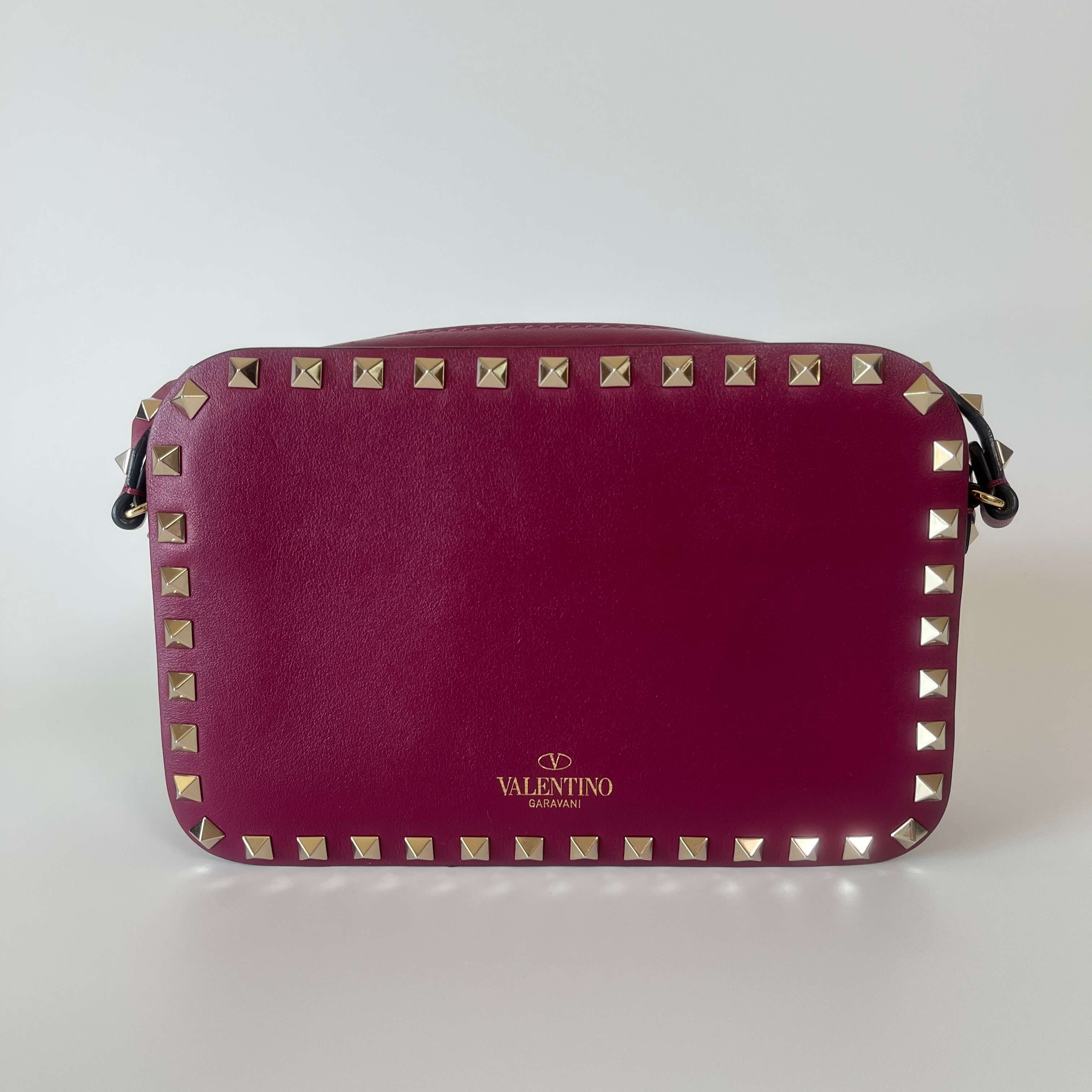 Authentic Valentino Garavani Bag Rockstud Flip Lock Camera Leather